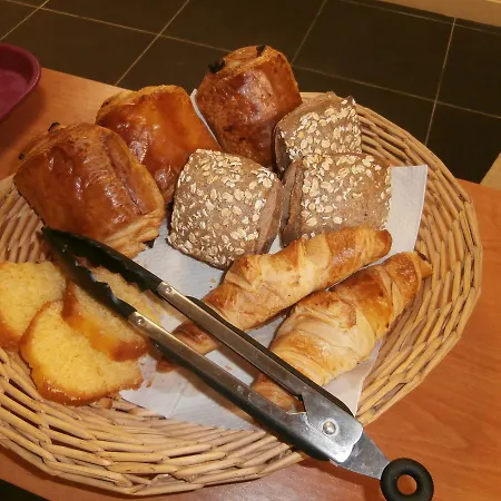 Hotel apartamentowy La Providence Zenao 2*
